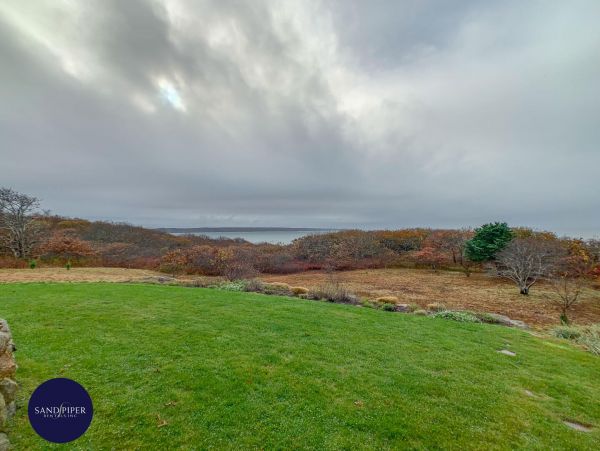 Cape Cod Home 995417
