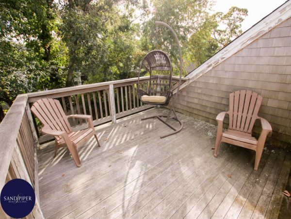 Cape Cod Home 995423