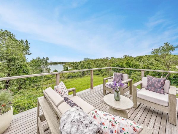 5 Bedrooms Luxury Hamptons Vacation Home Sleeps 10
