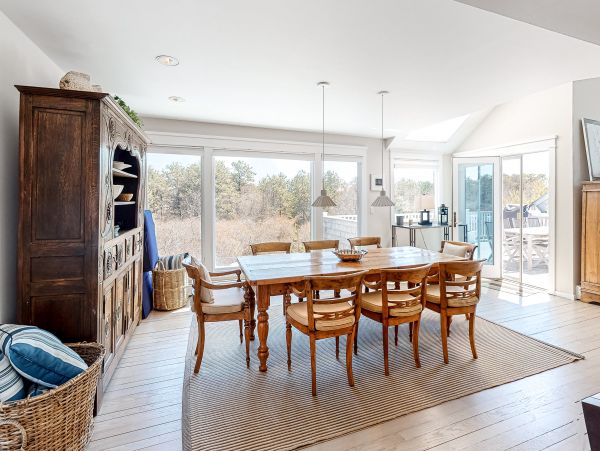 Amagansett Luxury Vacation Home Direct Access to Beach