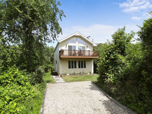 Montauk Four Bedroom Luxury Rental