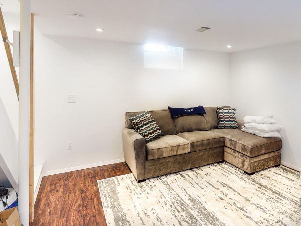 East Hamptons 4 Bedroom Vacation Home with Private Pool