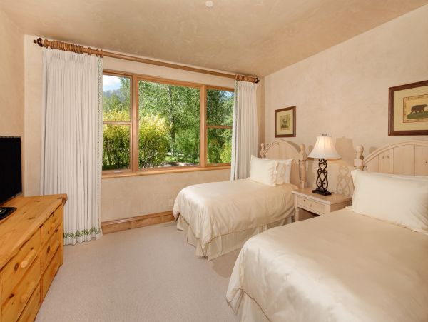 Aspen Home 995467