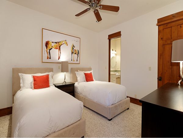 Aspen Home 995470
