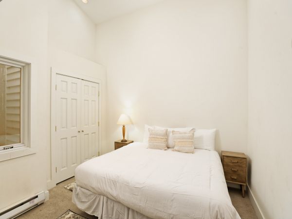 Aspen Home 995498