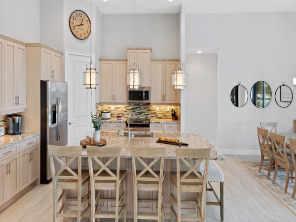 Luxury New Vacation Home on Marco Island