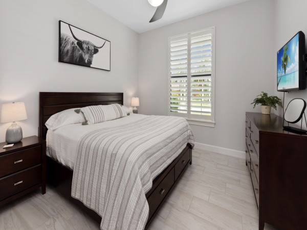 Luxury New Vacation Home on Marco Island