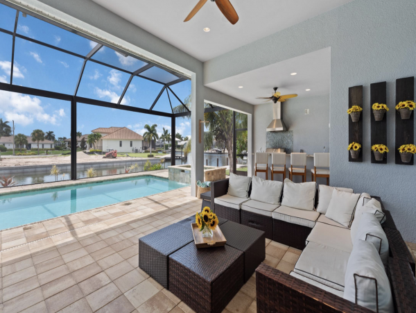 Luxury New Vacation Home on Marco Island