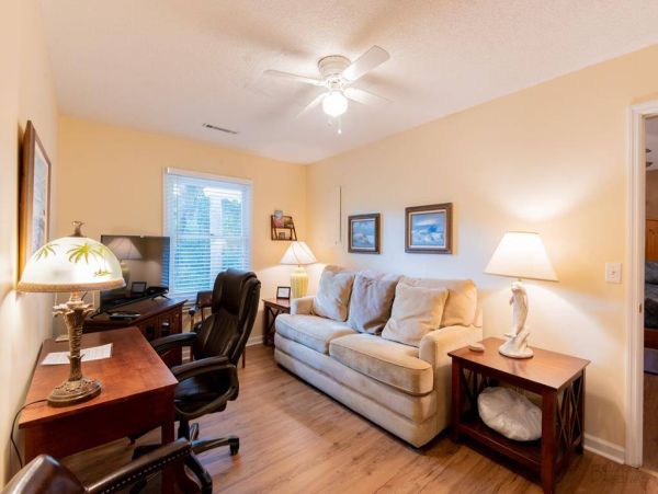 Walk To Beach Vacation Home In Hilton Head With Private Pool