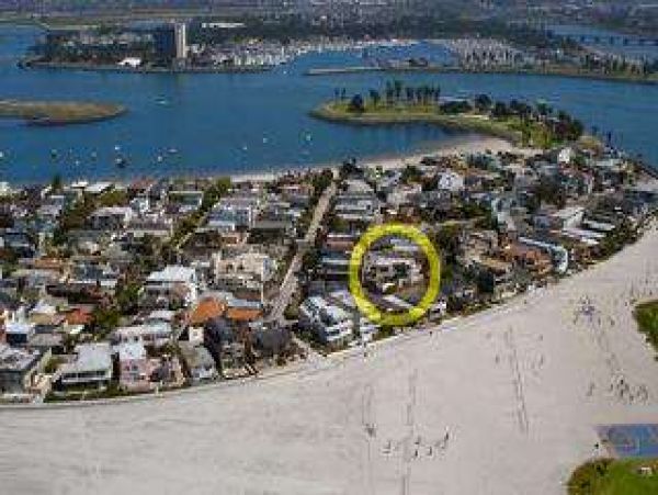 Mission Beach And Pacific Beach Condo 995518
