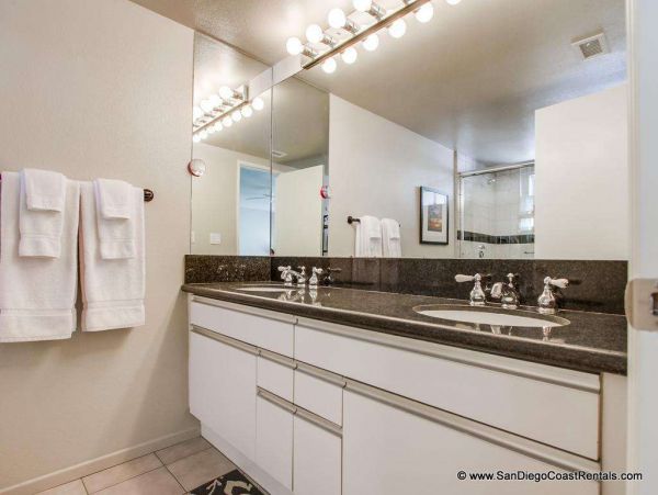 Mission Beach And Pacific Beach Condo 995520