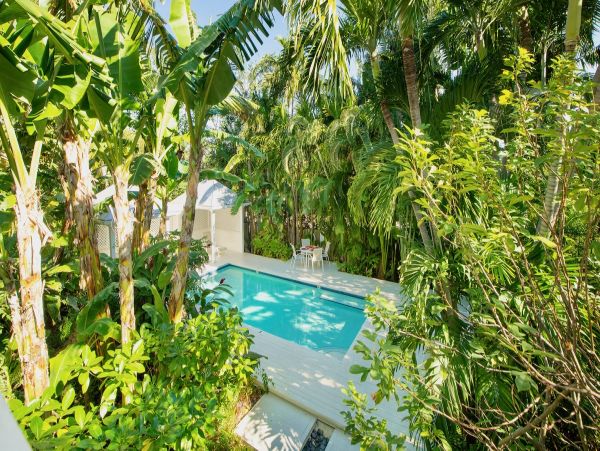 Key West Vacation Home With Private Pool Sleeps 12 Guests
