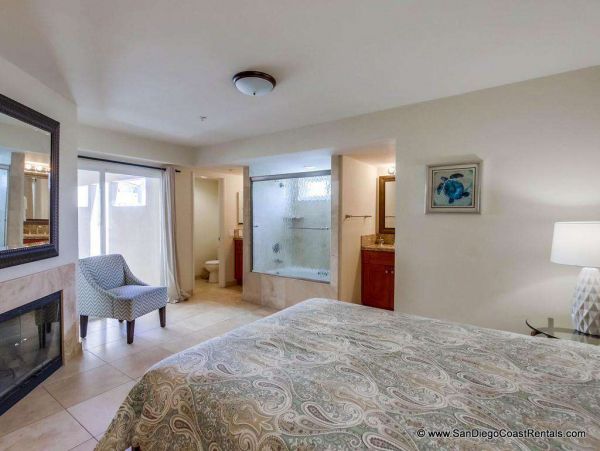 Mission Beach And Pacific Beach Condo 995529