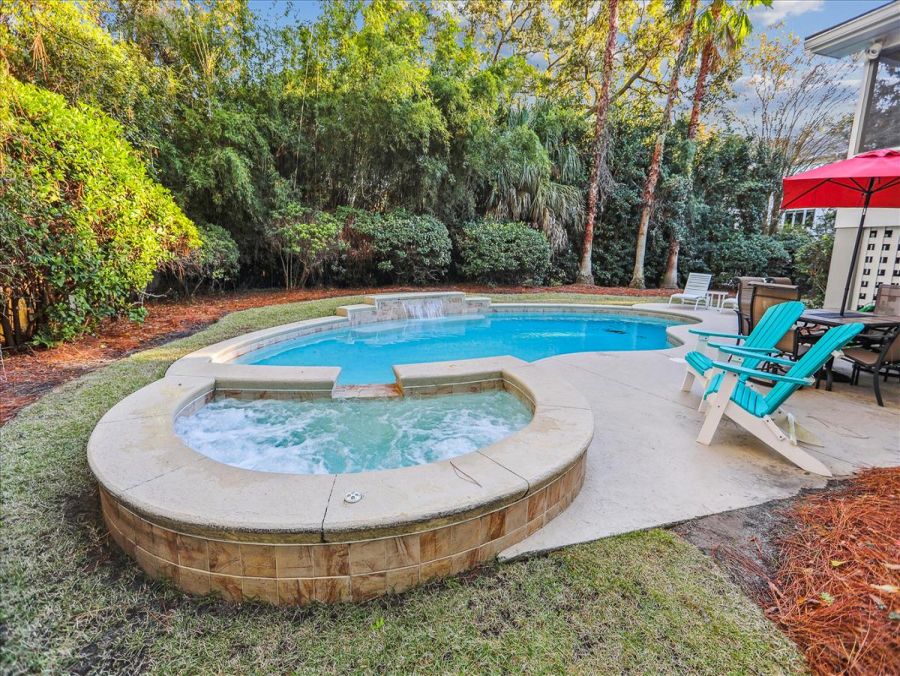 Hilton Head Four Bedroom Home with Private Pool & Spa