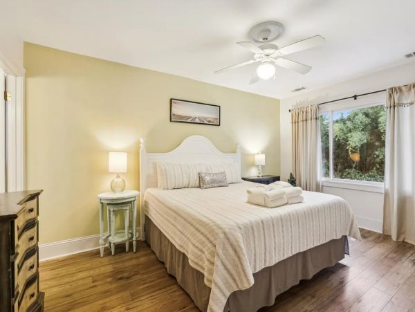 Hilton Head Four Bedroom Home with Private Pool & Spa
