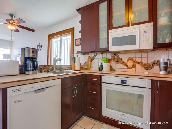 Mission Beach And Pacific Beach Condo 995532