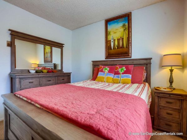Mission Beach And Pacific Beach Condo 995532