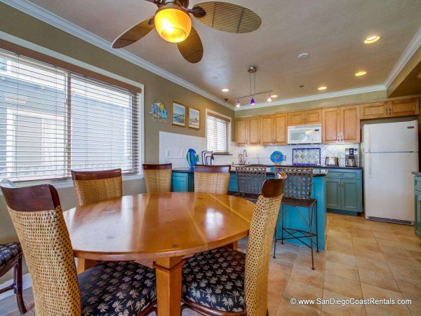Mission Beach And Pacific Beach Condo 995534