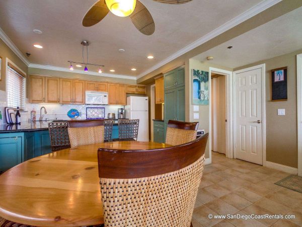 Mission Beach And Pacific Beach Condo 995534