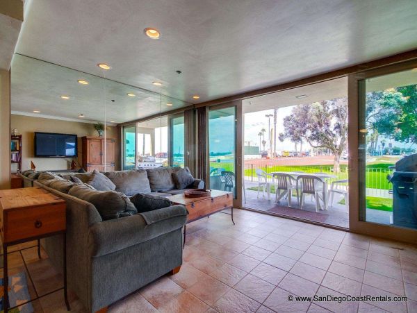 Mission Beach And Pacific Beach Condo 995534