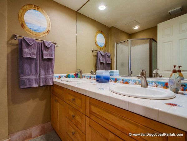 Mission Beach And Pacific Beach Condo 995534