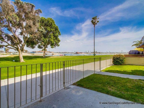 Mission Beach And Pacific Beach Condo 995534
