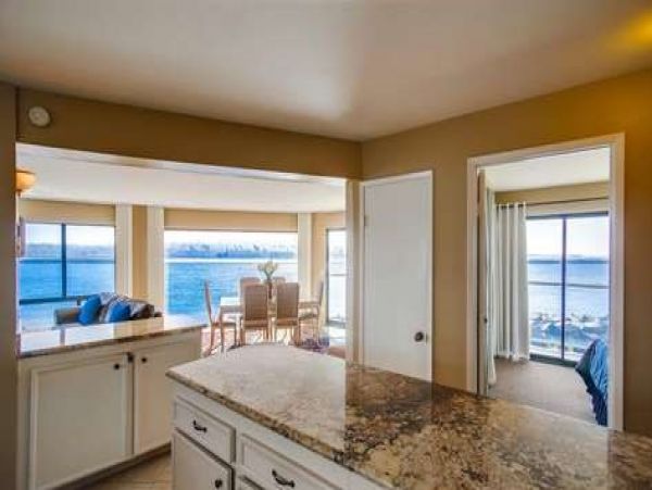Mission Beach And Pacific Beach Condo 995539