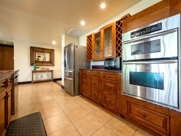 Kihei Stunning 3 Bedroom Vacation Beach Home Sleeps 12