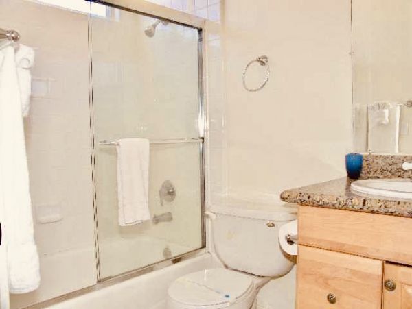 Mission Beach And Pacific Beach Condo 995549