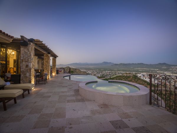Luxury 10 Bedroom Perfect Rental in Los Cabos
