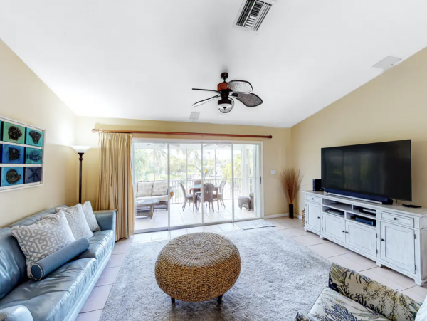 Key Colony Two Level Family Home Private Pool Steps To Beach