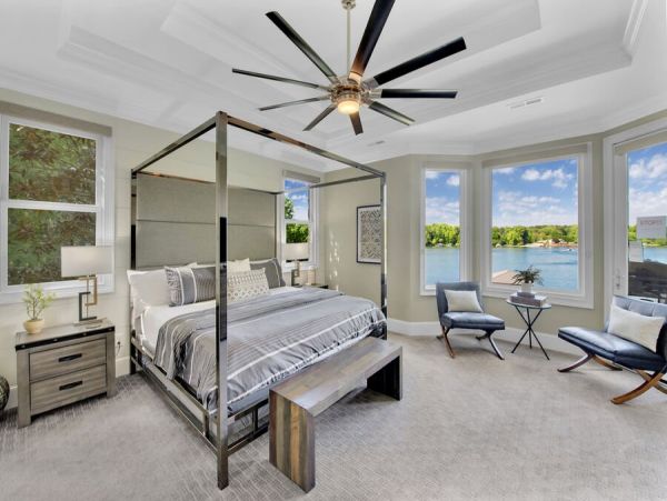 Luxury Lakefront Vacation Home With Boat Dock 16 Guests
