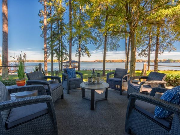 Mesmerizing Lake Views, Vacation Home Lake Norman 10 Guests