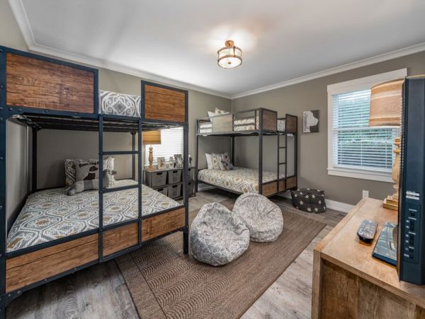 Mesmerizing Lake Views, Vacation Home Lake Norman 10 Guests