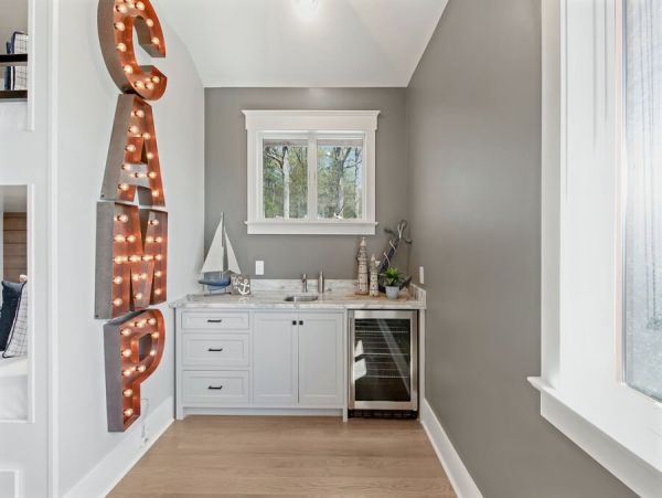 Lake Front Luxury Four Bedroom Home Lake Norman With Views