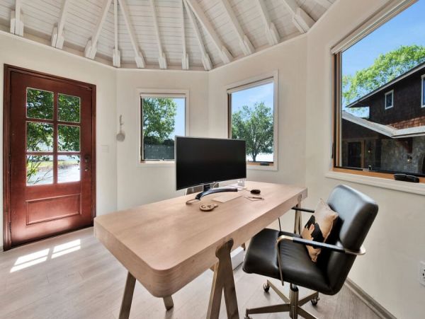 Lake Front Luxury Four Bedroom Home Lake Norman With Views