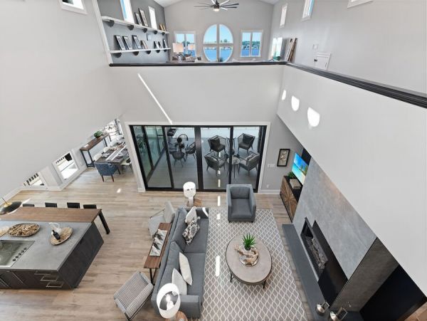 Beautiful 3 Bedroom Home in Lake Norman With Sandy Beach