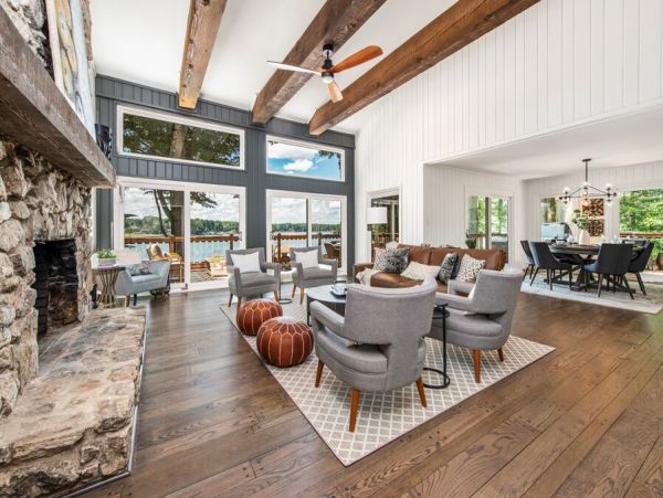 Lake Norman Amazing Four Bedroom Lake Rental Home