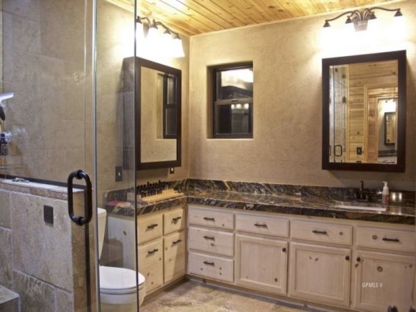 Lake Views Panguitch Utah Vacation Home Three Bedrooms