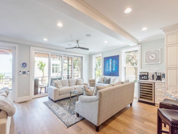 Walk to Beach Luxury 7 Bedroom Pool Home On Hilton Head