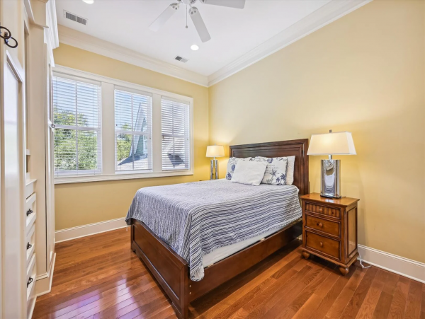 Hilton Head 7-Bedroom Beachfront Haven with a Pool Sleeps 20