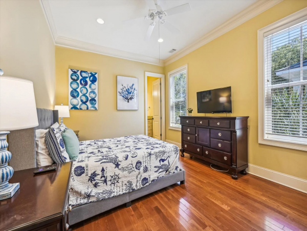 Hilton Head 7-Bedroom Beachfront Haven with a Pool Sleeps 20