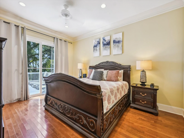 Hilton Head 7-Bedroom Beachfront Haven with a Pool Sleeps 20
