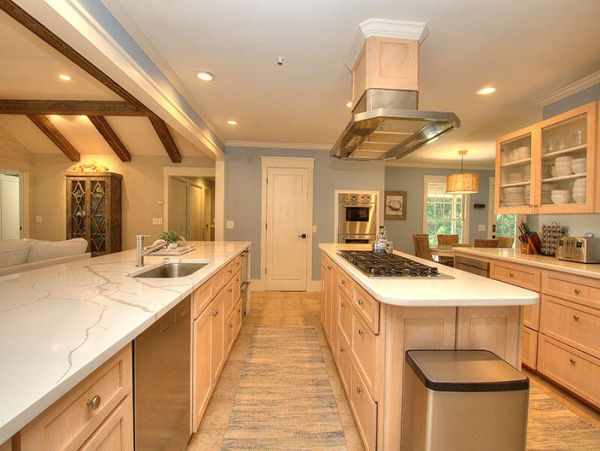 Oceanfront Vacation Home In Hilton Head Sleeps 17-20 Guests