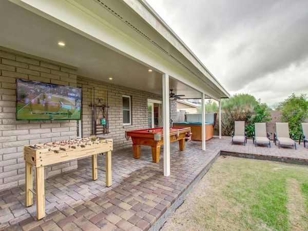 Scottsdale Vacation Rental Sleeps 22 Guests Pool Home