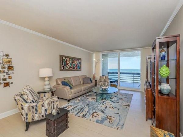 Luxurious Beachfront Condominium on Longboat Key
