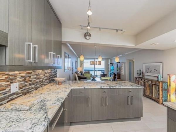 Luxurious Beachfront Condominium on Longboat Key
