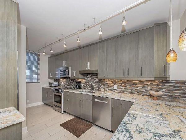 Luxurious Beachfront Condominium on Longboat Key