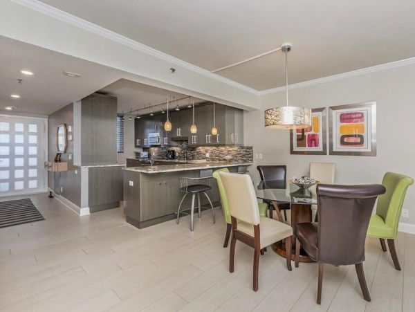 Luxurious Beachfront Condominium on Longboat Key