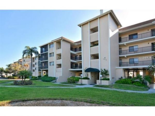 Elegant Vacation Condo in Longboat Key Two Bedrooms Sleeps 4